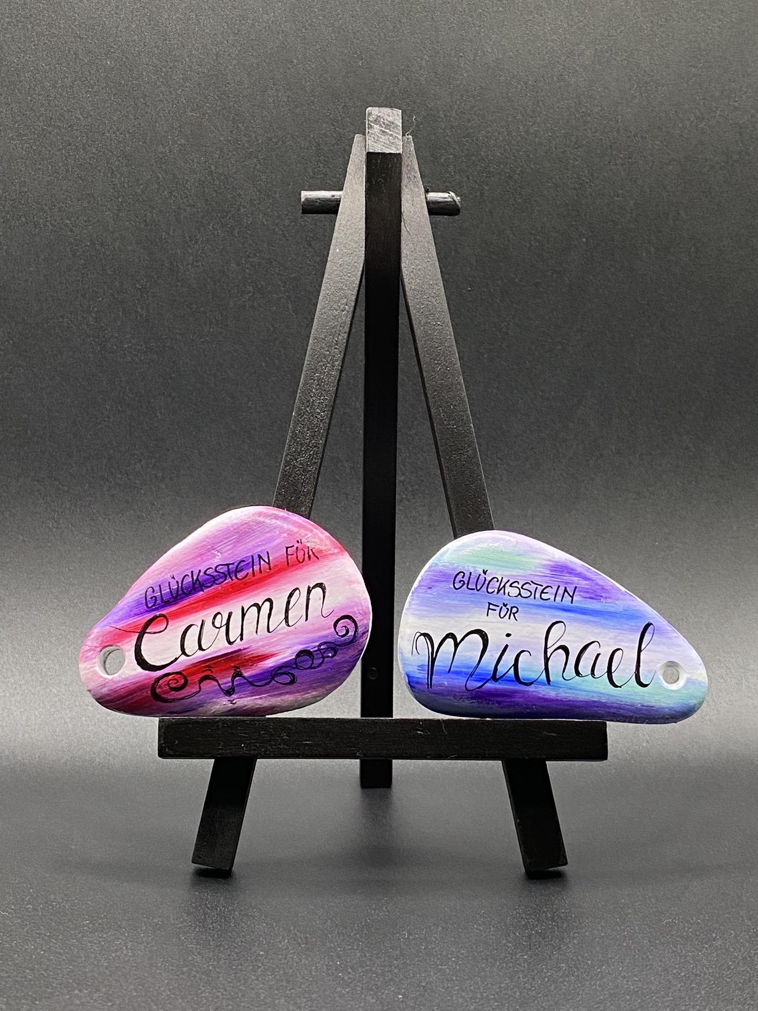Personalisierte Namenssteine